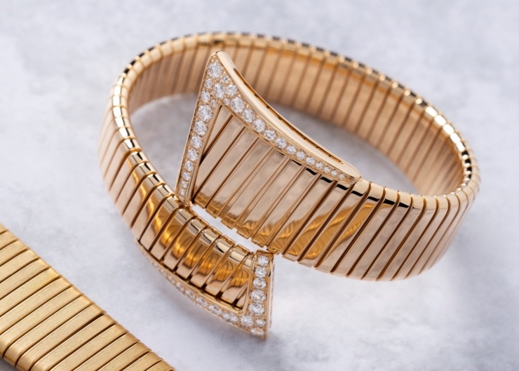 工藝藏於結構，流暢自成風格｜BVLGARI Tubogas 2026新作