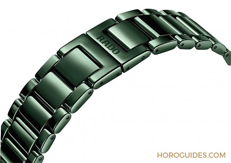 RADO - TRUE - R27269302 - 【PRE-BASEL】非黑即白太保守  RADO大膽玩色秀真我