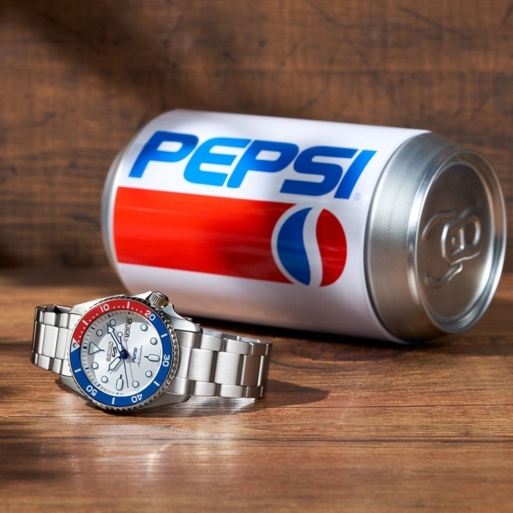 SEIKO - 5 SPORTS - SRPL99 - 「百事圈」終於名正言順，SEIKO正式推出Pepsi聯名限量錶