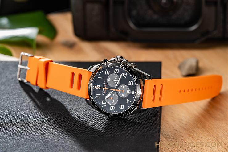 VICTORINOX - FieldForce Chrono - 241855 - Victorinox FieldForce Sport Chrono，陪伴你精彩每一天的風格亮點