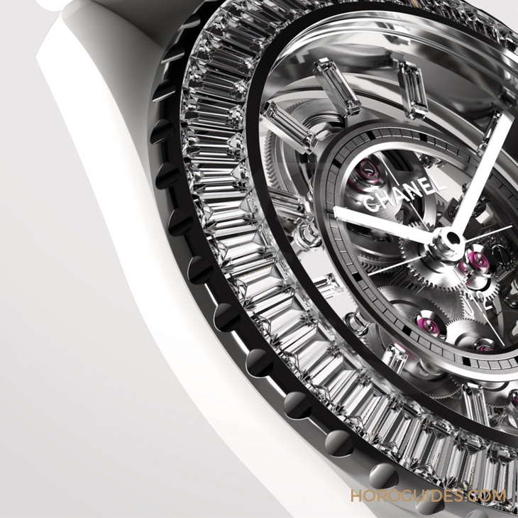 CHANEL - J12 - H6825 - 創意至上背後的工藝精隨｜CHANEL Caliber 3.1機芯的透明美學