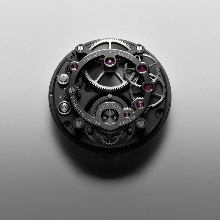 CHANEL - J12 - H11684 - 風格主導技術，自由始於實力｜J12，見證CHANEL高級製錶實力的深度進化