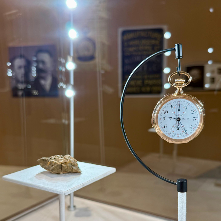 AUDEMARS PIGUET - ROYAL OAK - 16204XT.OO.1240XT.01 - 跨越一個半世紀的淬鍊,AP愛彼「鑑賞家典藏時計展」