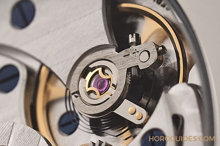 NOMOS - TANGOMAT - 601.S11 - 簡單的生活態度，就從手上的錶開始。NOMOS Tangomat百年包浩斯紀念錶