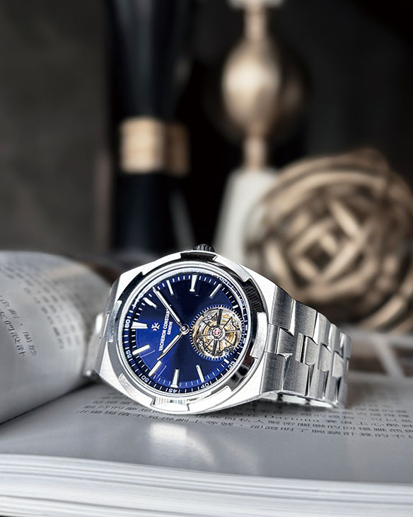 VACHERON CONSTANTIN - OVERSEAS - 6000V/110A-B544 - 衝動,還是理性?藏家Andy最愛的新收藏|HOROGUIDES雜誌Vol.10 特別企劃