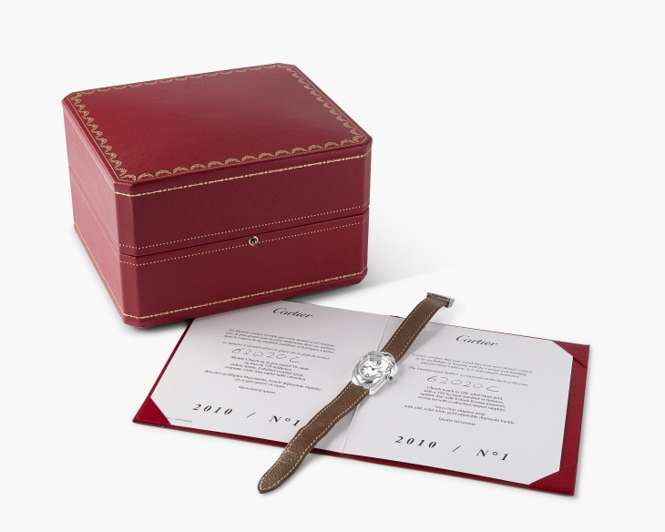CARTIER - CARTIER再寫拍場傳奇！白金Cheich於蘇富比香港拍賣會以港幣2,652萬元成交，刷新拍賣紀錄